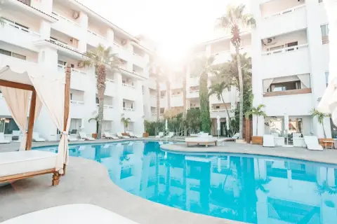 Bahia Hotel & Beach House — private transfers from Los Cabos Airport