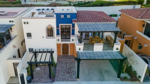 Cabo Beach Cottage — private transfers from Los Cabos Airport