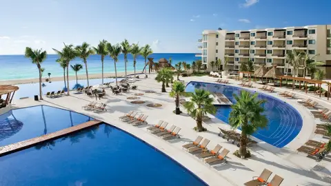 Dreams Riviera Cancun — private transfers from Los Cabos Airport