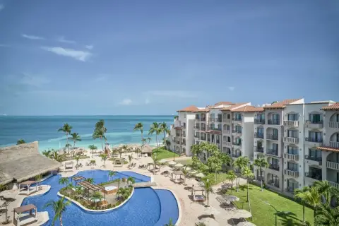 Fiesta Americana Villas Cancun — private transfers from Los Cabos Airport