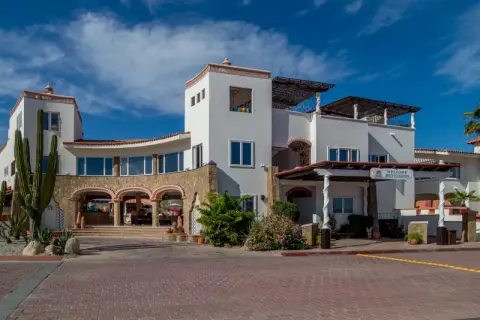 Los Cabos Golf Resort Trademark Collection by Wyndham — private transfers from Los Cabos Airport