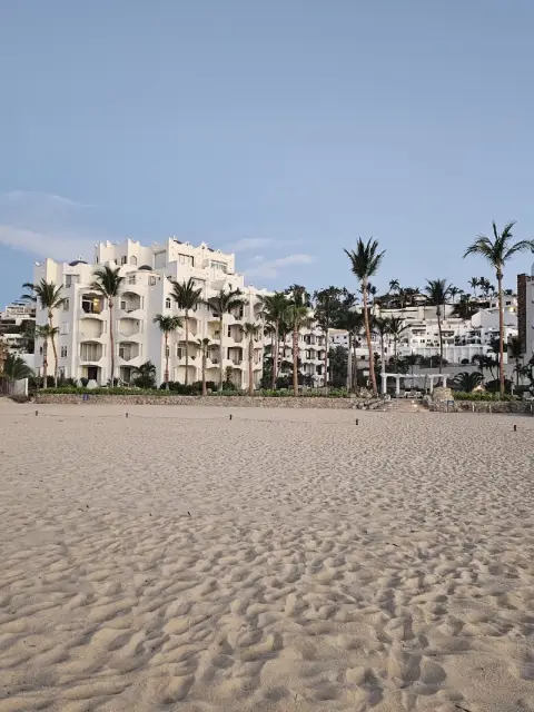 Mykonos Bay Resort — private transfers from Los Cabos Airport